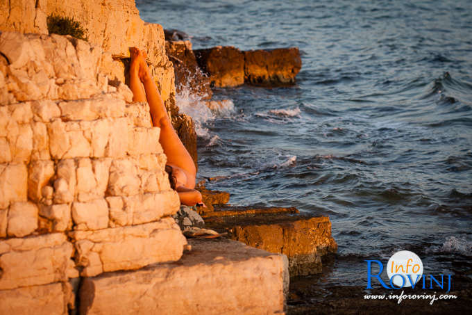 il nudismo sulle spiagge di Rovigno